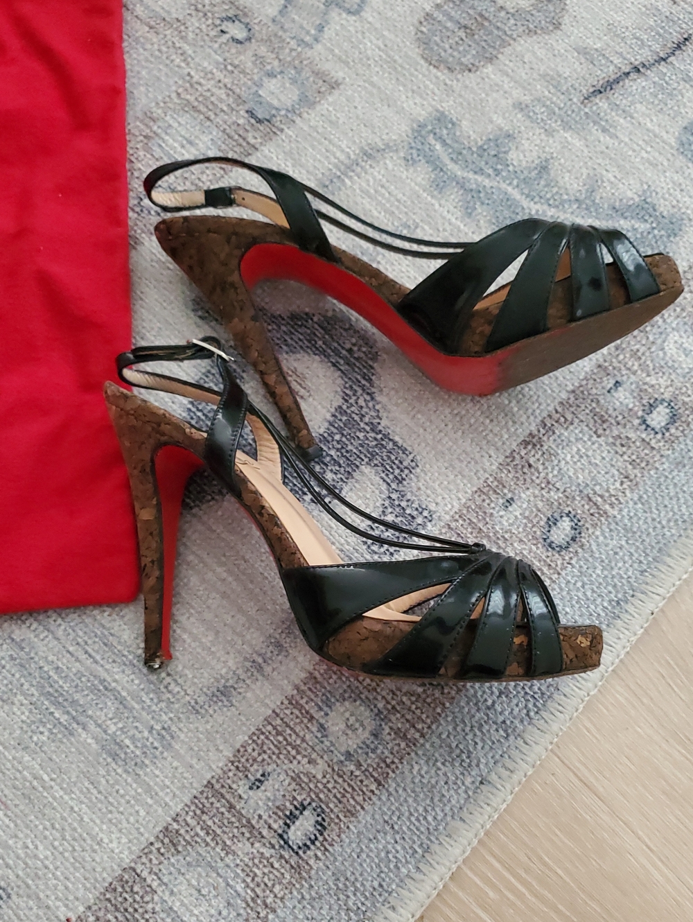 Christian Louboutin Activa Patent Black Stilleto Heels Shoes And Dust Bag Sz38/8 - Picture 10 of 14